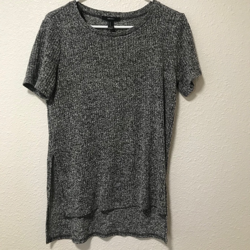 Black and white top
